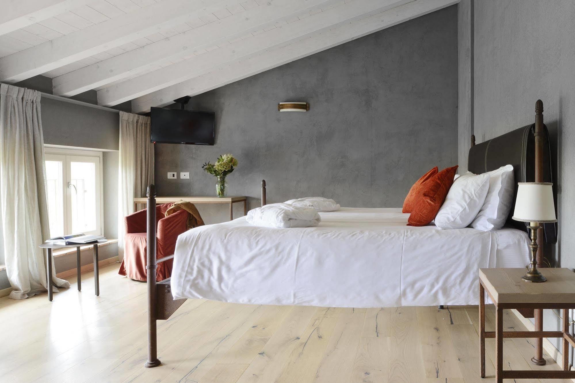 Relais Rossar Boutique Hotel Garda & Hills Costermano Bagian luar foto